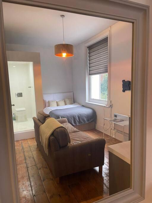 Ferienwohnung 4 Quiet Compact Studio With Garden View - Best Location - Comfortable - Quiet Hove Exterior foto